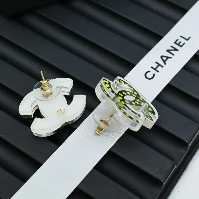 chanel boucles doreilles pour femme s_12400621